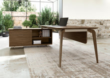 Load image into Gallery viewer, Blade X | Executive Desk